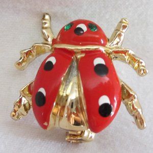 Vintage Gold Tone Ladybug Brooch w/Green Stone Eye